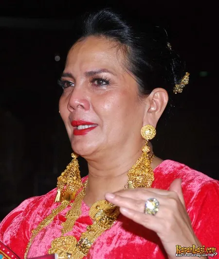 Foto Christine Hakim