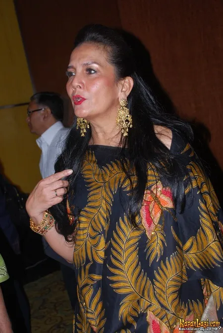 Foto Christine Hakim