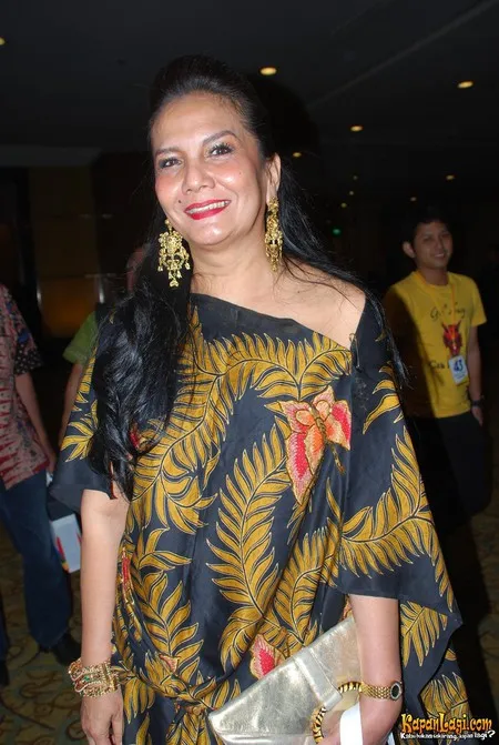 Foto Christine Hakim