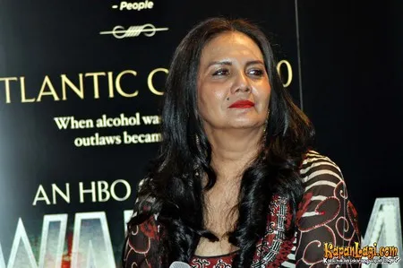 Foto Christine Hakim