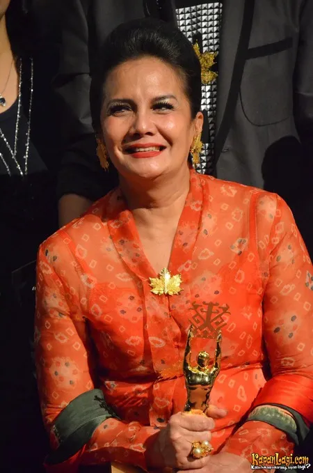 Foto Christine Hakim