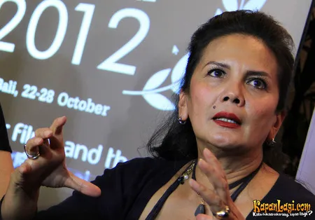 Foto Christine Hakim