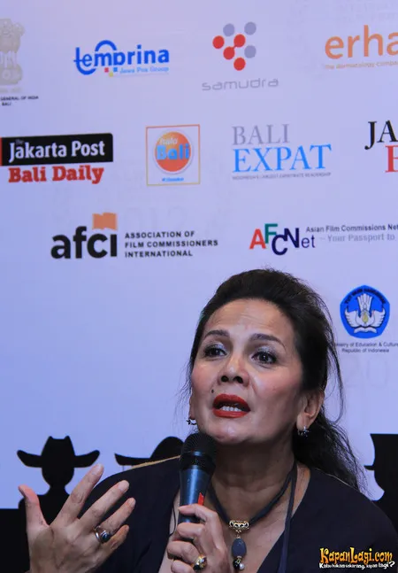 Foto Christine Hakim