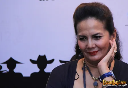 Foto Christine Hakim