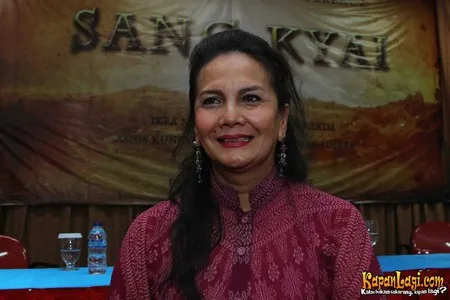 Foto Christine Hakim