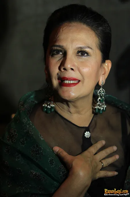 Foto Christine Hakim