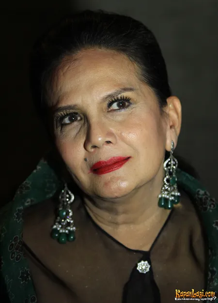 Foto Christine Hakim