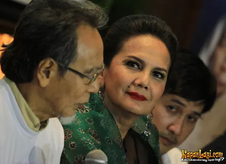 Foto Christine Hakim