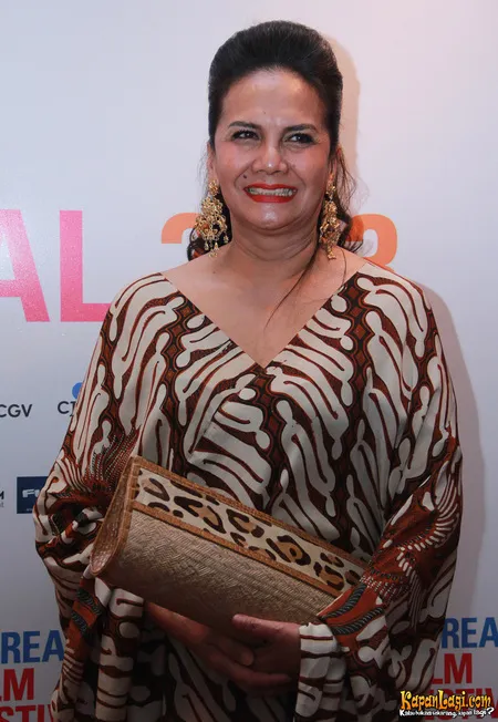 Foto Christine Hakim