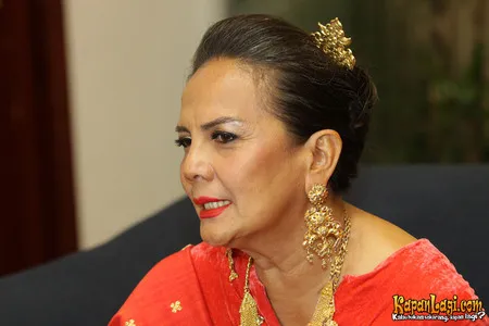 Foto Christine Hakim