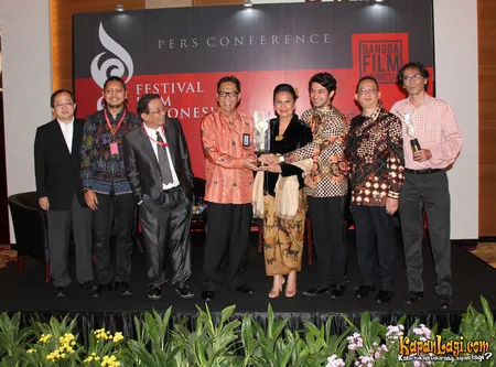 Foto Christine Hakim