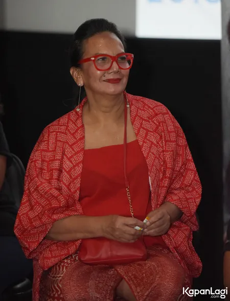 Foto Christine Hakim