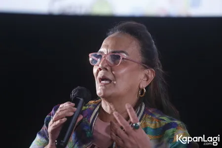 Foto Christine Hakim