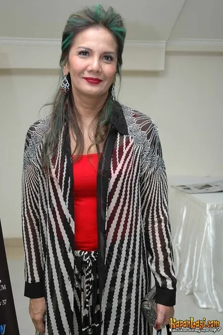 Foto Christine Hakim