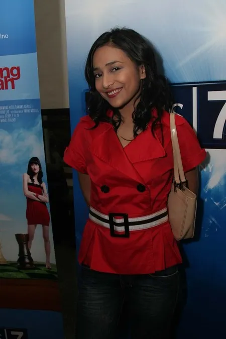 Foto Cindy Fatika Sari