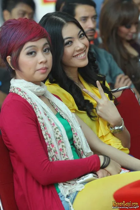 Foto Cinta Dewi