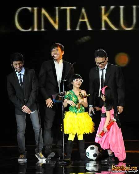 Foto Cinta Kuya