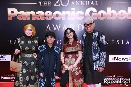 Foto Cinta Kuya