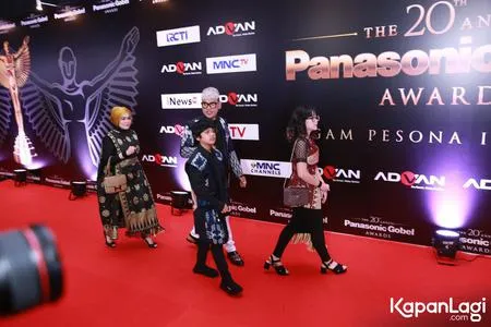 Foto Cinta Kuya
