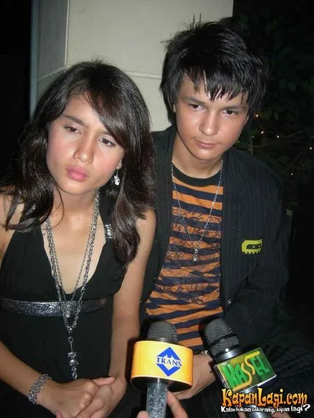 Foto Cinta Laura