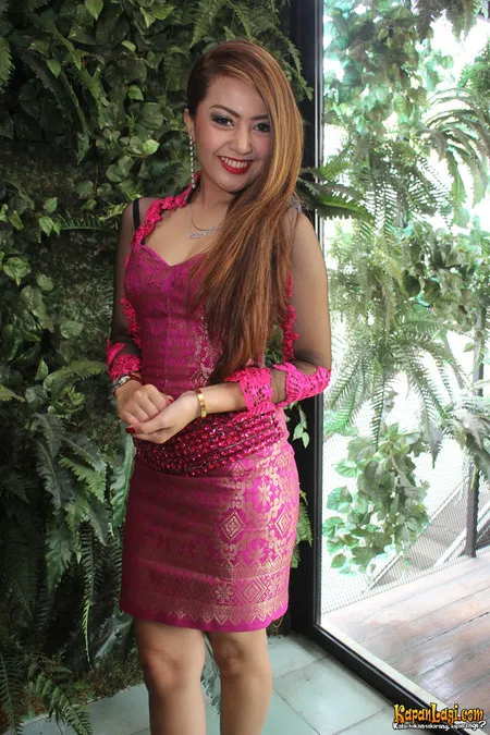 Foto Cinta Ratu Nansya