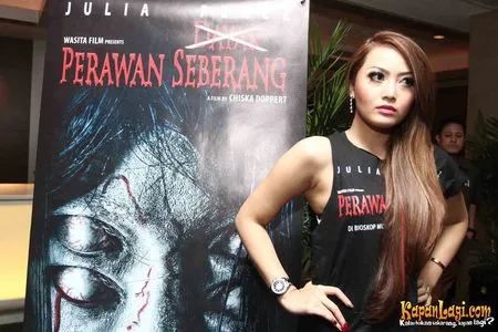 Foto Cinta Ratu Nansya