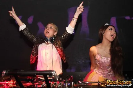 Foto Cinta Ratu Nansya