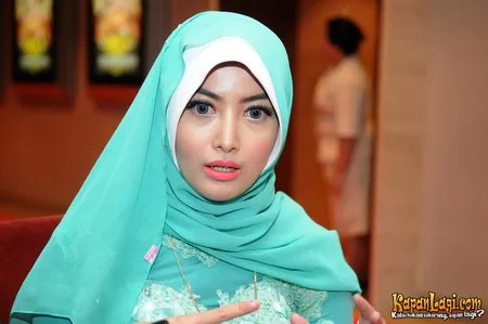 Foto Cinta Ratu Nansya