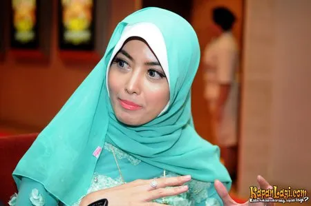 Foto Cinta Ratu Nansya