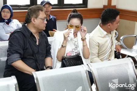 Foto Cinta Ratu Nansya