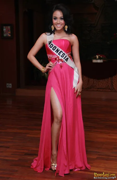 Foto Cok Istri Krisnanda Widani