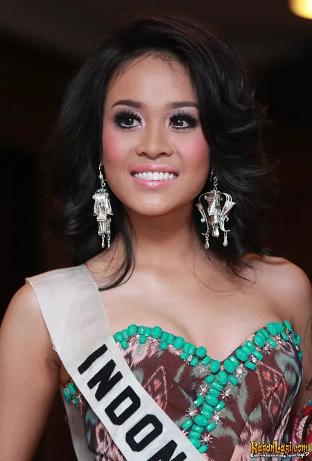 Foto Cok Istri Krisnanda Widani