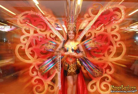 Foto Cok Istri Krisnanda Widani