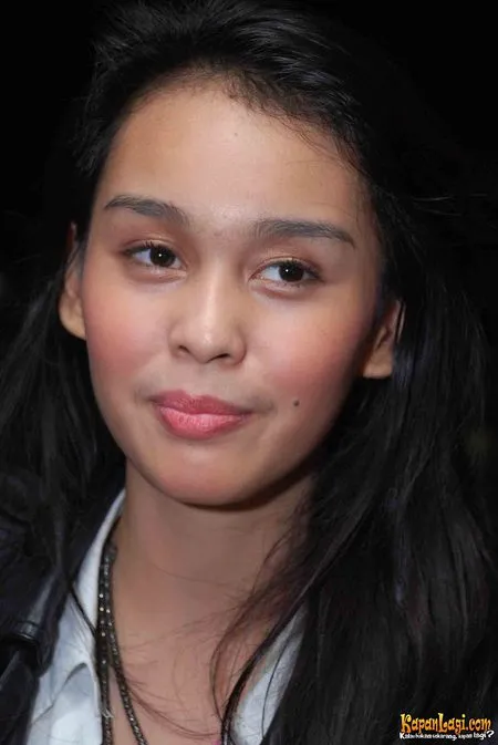 Foto Conchita Caroline