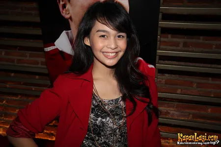 Foto Conchita Caroline