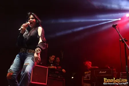 Foto Connie Constantia