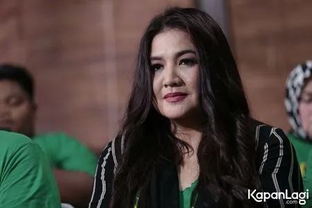 Foto Cornelia Agatha