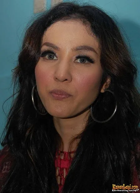 Foto Cynthiara Alona