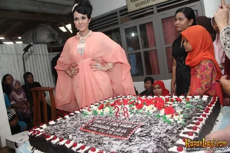 Foto Cynthiara Alona