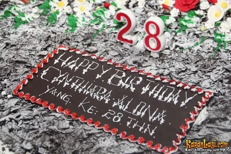 Foto Cynthiara Alona