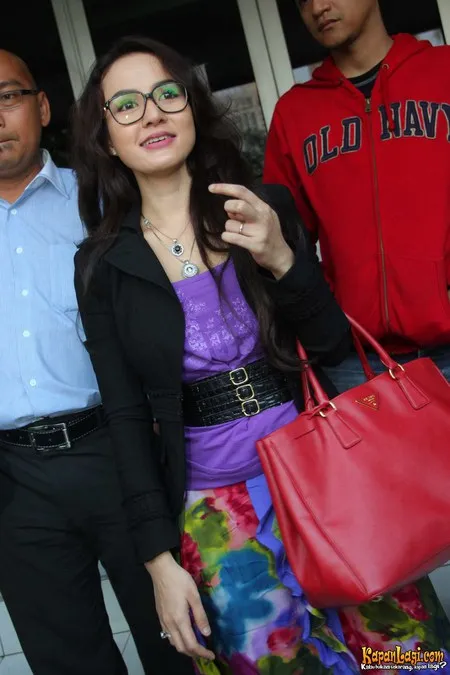 Foto Cynthiara Alona