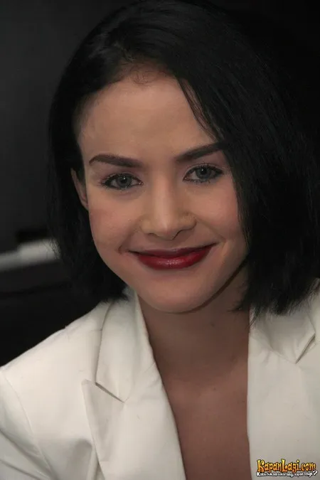 Foto Cynthiara Alona