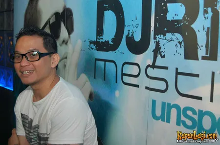 Foto DJ Riri