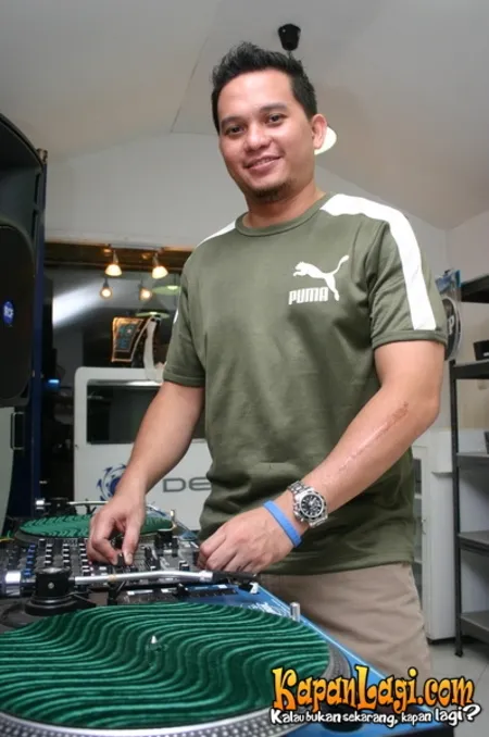 Foto DJ Riri