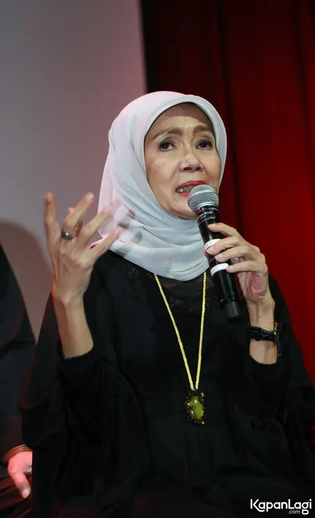 Foto Damayanti Noor