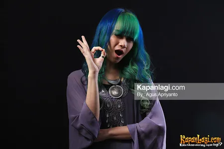 Foto Dara The Virgin