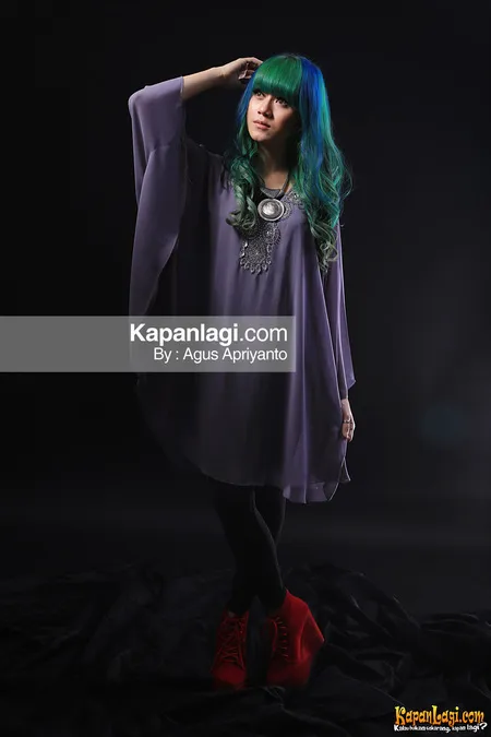 Foto Dara The Virgin