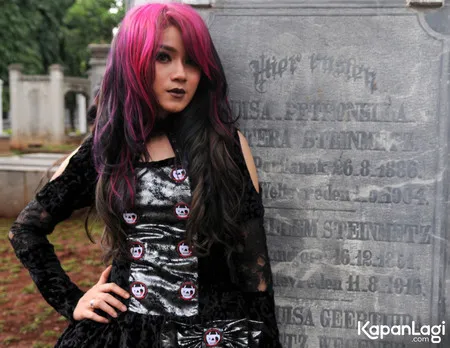 Foto Dara The Virgin