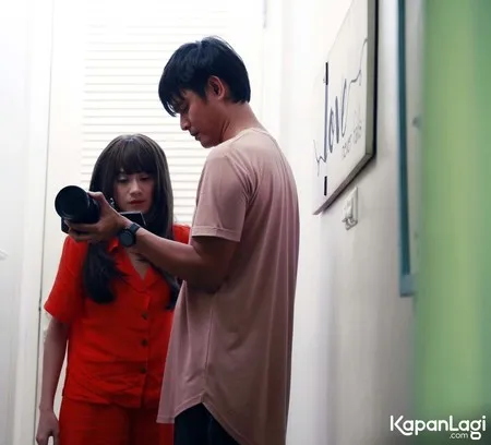 Foto Dara The Virgin