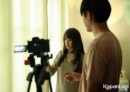 Foto Dara The Virgin